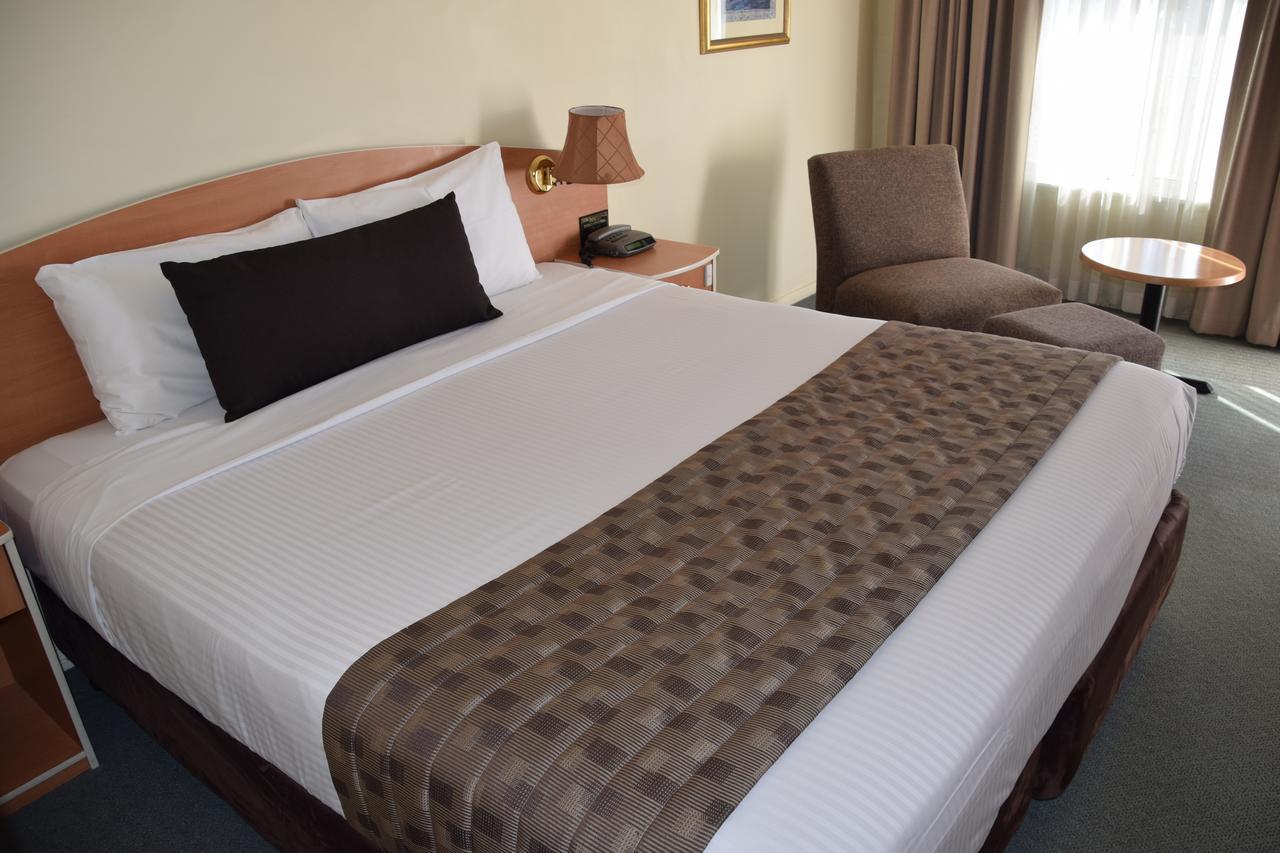 Best Western Coachman'S Inn Motel Bathurst Zewnętrze zdjęcie